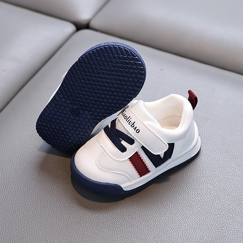 Primavera y otoño bebé 1-2 años zapatos para niños pequeños zapatos blancos de malla para niños y niñas zapatos deportivos antideslizantes de suela blanda al por mayor