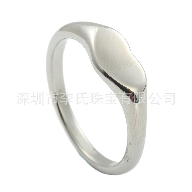 Glossy retro accessory stainless steel heart shaped