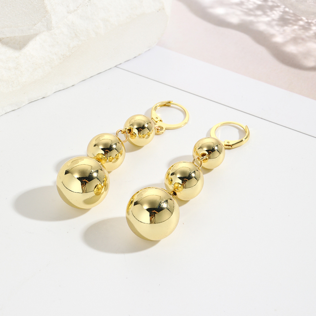 European And American Earrings Gold-plated Ins Cross-border Earrings C- Ring Love Water Drop-shaped Earrings Bamboo Simple Earrings All-matching display picture 3