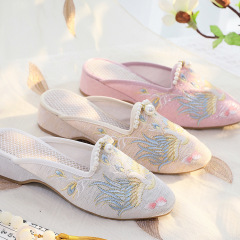 2023百搭刺繡網紅包頭繡花休閒旅遊拖鞋復古繡花民族風布鞋子