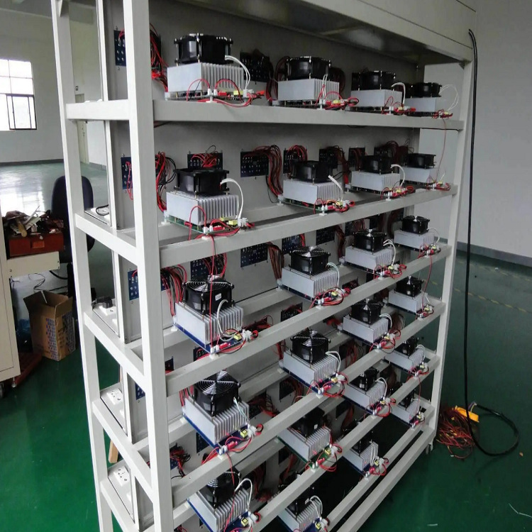 666 equipo de detección downlight envejecimiento lámpara envejecimiento rack de prueba de producto vehículo de prueba de rotación