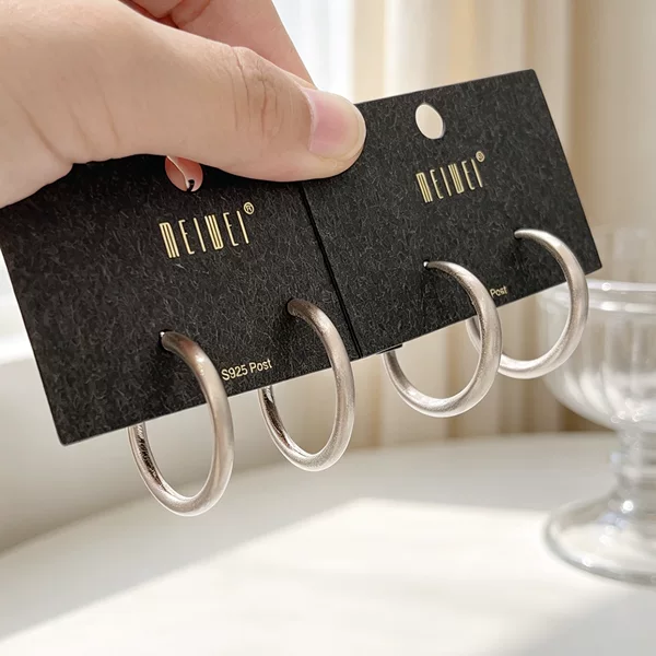 S925 Silver Needle Matte Brushed C-Shaped Earrings for Women, Coffee Gold Irregular Geometric Earrings