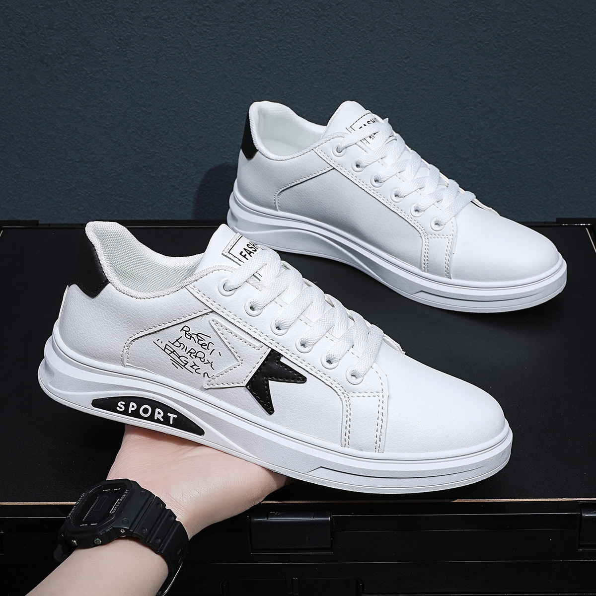2023 New Lightweight Men's Shoes White Shoes Men's Spring and Summer Fashion Shoes Men's Outdoor Leisure Sports Shoes