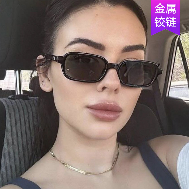 小さなフレームのスクエアサングラスヨーロッパとアメリカのインターネット有名人のストリート写真撮影パーソナライズされたサングラス写真撮影凹面形状サングラス女性用|undefined