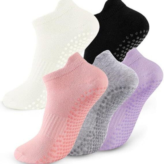 Customized Packaging for Women's Non-Slip Yoga Socks with Cute Ruffles and Grip, Suitable for Pilates, Ballet, and Fitness Workouts Customized Packaging for Women's Non-Slip Yoga Socks with Cute Ruffles and Grip, Suitable for Pilates, Ballet, and Fitness Workouts