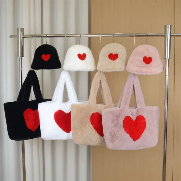 Cross-border plush bag, crossbody plush tote handbag, high-end, large-capacity, cute and versatile heart-shaped shoulder bag