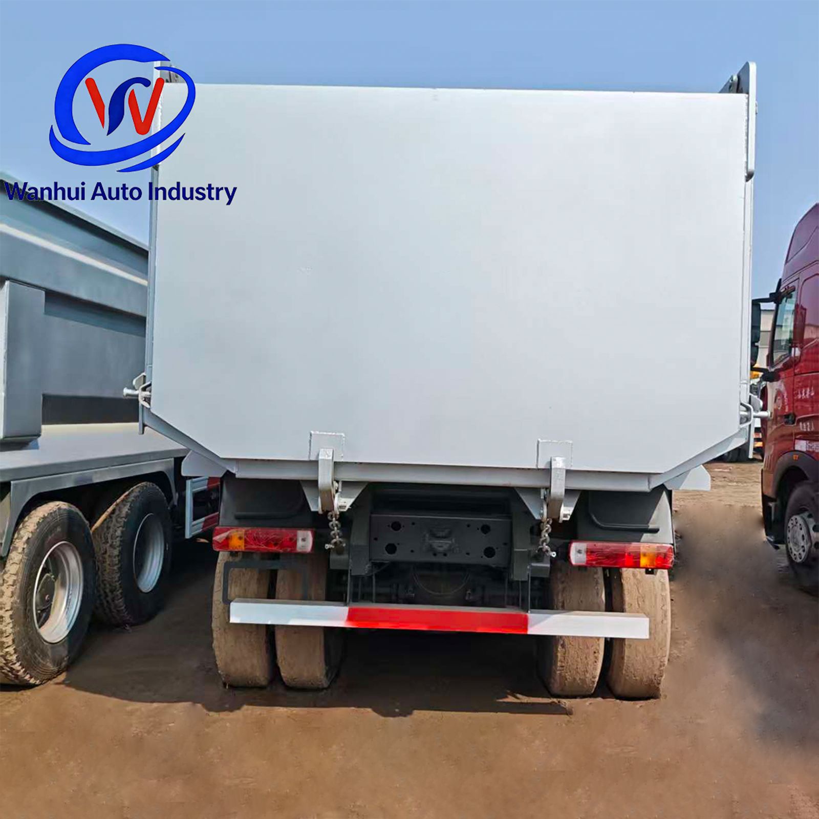Sinotruk Howo TX Dump Truck 400 horsepower 8×4 muck transport engineering tipper truck sand and gravel dump truck
