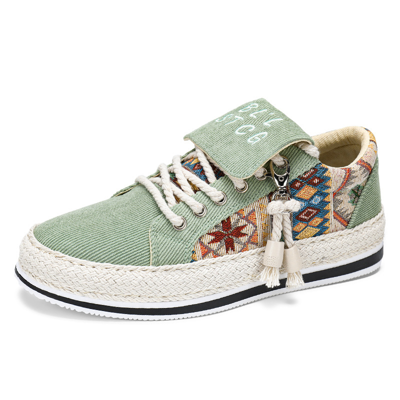 2024 nuevos zapatos de skate casuales de primavera y otoño zapatos perezosos zapatos de tela zapatos de moda para hombres