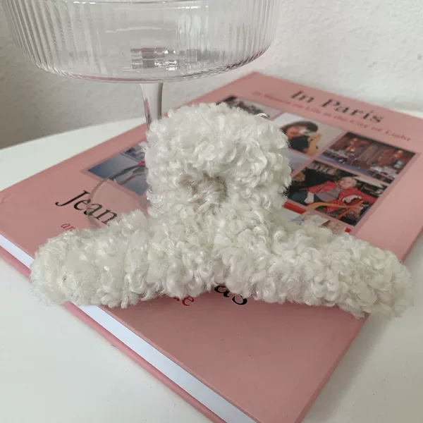 Lamb hair white