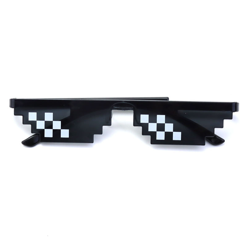 Mosaico gafas gafas de sol bidimensionales chatter personalidad gafas de sol de píxeles de fiesta reticular gafas de viento de píxeles rojos