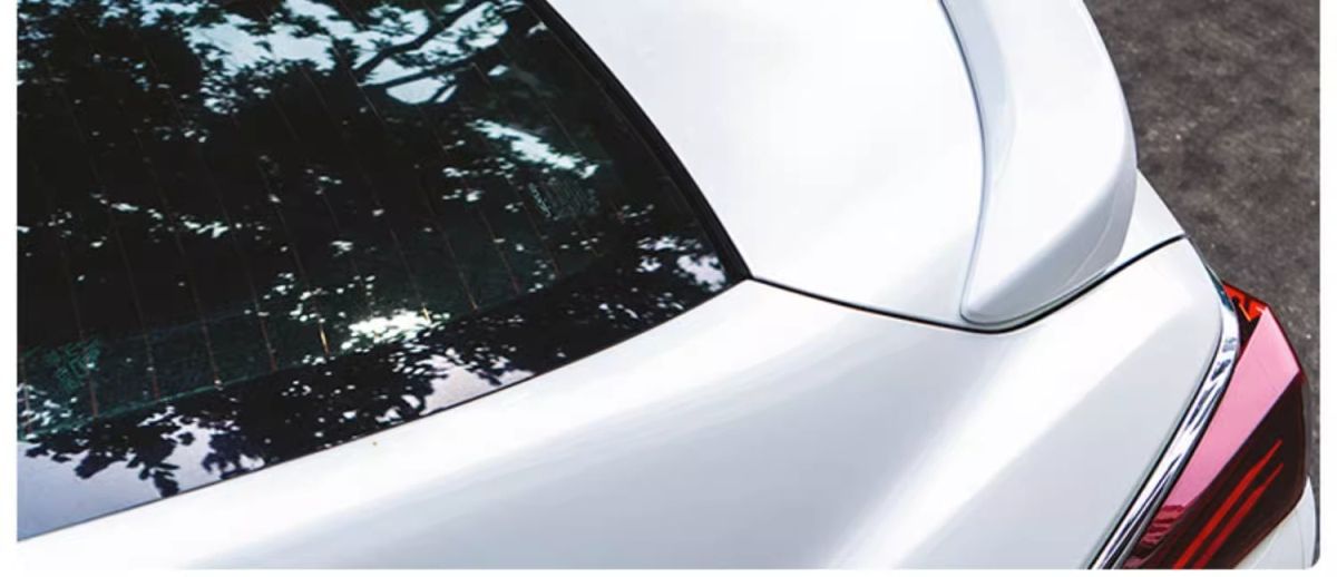 Suitable for Lexus ES200 tail ES260ES300h modification high-end sports tail accessories decoration
