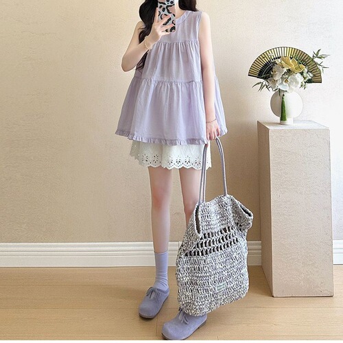 Korean-style sweet 2026 summer new Korean-designed ruffled hem sleeveless loose-fit figure-flattering all-match round neckline.