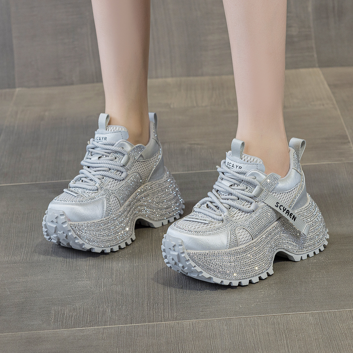 Giày sneaker nữ chunky đế dày phối đá pha lê cao cấp — Xám 5031, Be 5031