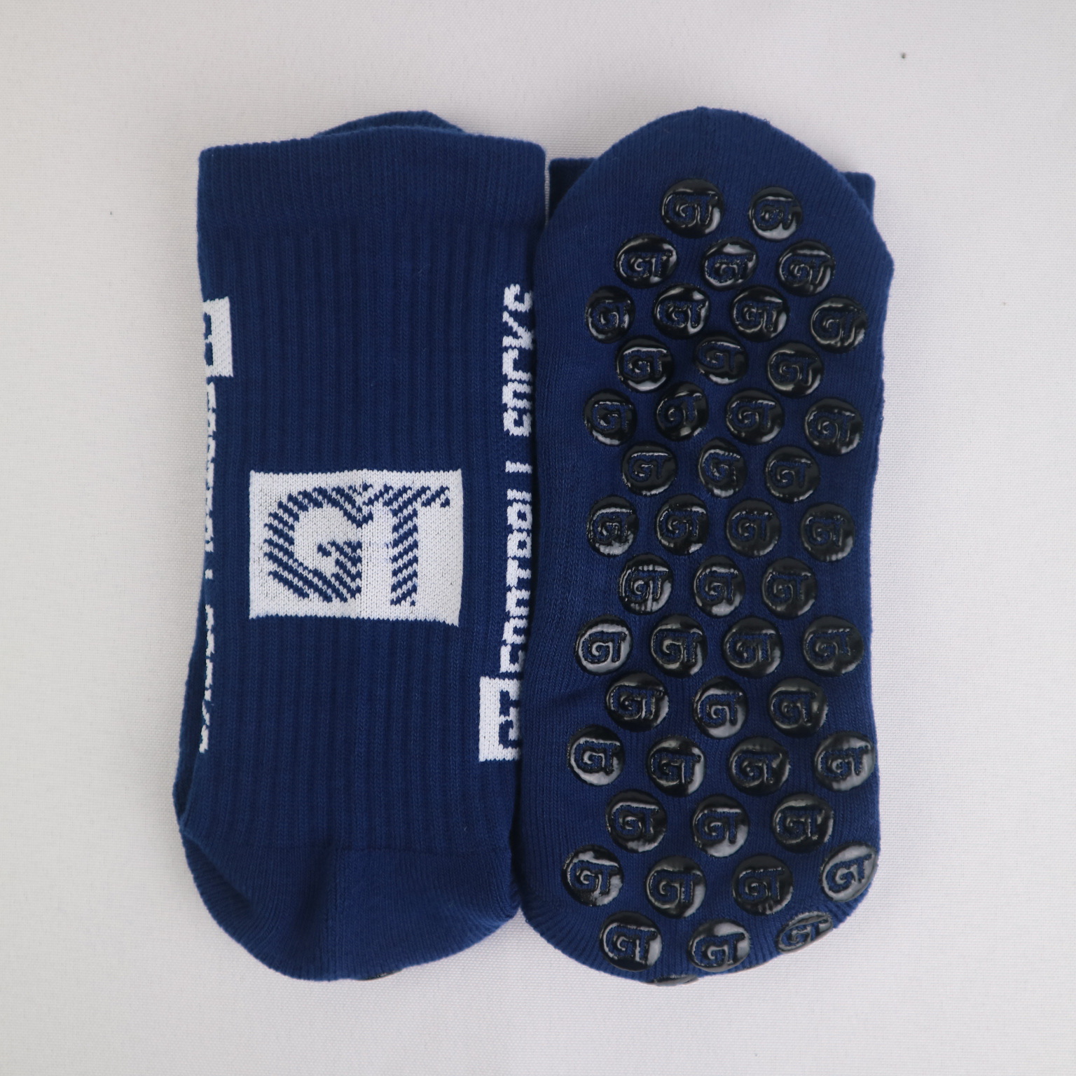 Anti-Slip Football Socks With Enhanced Cushioning - Breathable, Quick-Dry & Non-Slip Grip For Men & Women - Mid-Crew Sports Socks (Multiple Colors)_voghion.com