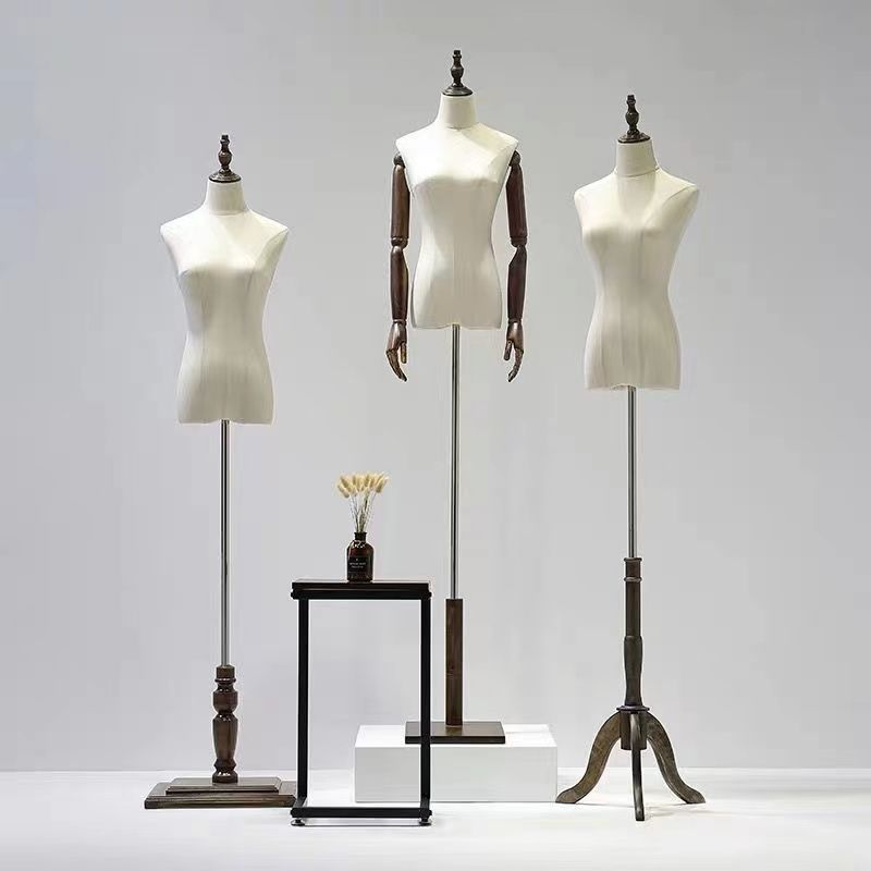 Maniquí de Exhibición Femenino de Polietileno de Cuerpo Entero para Escaparate de Tienda image 5