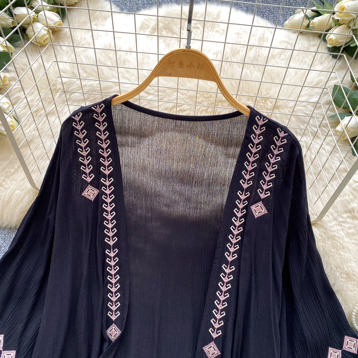 Women's White Retro Embroidery Tassel Cardigan Loose Fitting Summer Vacation Elegant Shirt Top_ecoleips.com