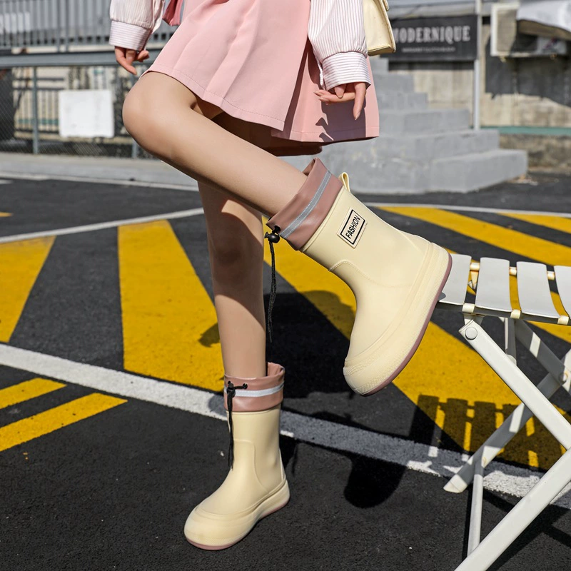 Водонепроницаемые резиновые сапоги на шнурке, женские модные новые Нескользящие водные туфли, уличная Студенческая резиновая обувь, теплые водные сапоги на флисовой подкладке, женские оптом