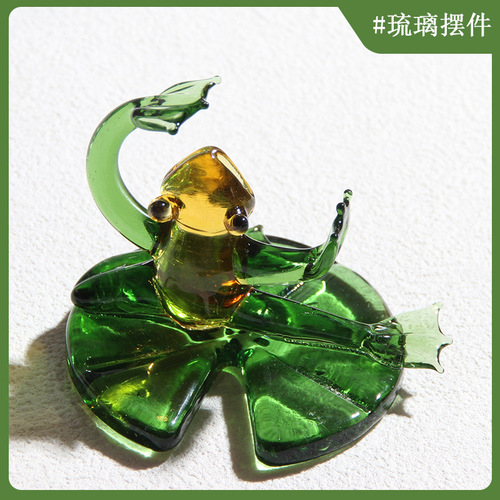 Cross-border wholesale Zibo glass art frog decorative cute yoga car interior decoration creative glass craft ornament