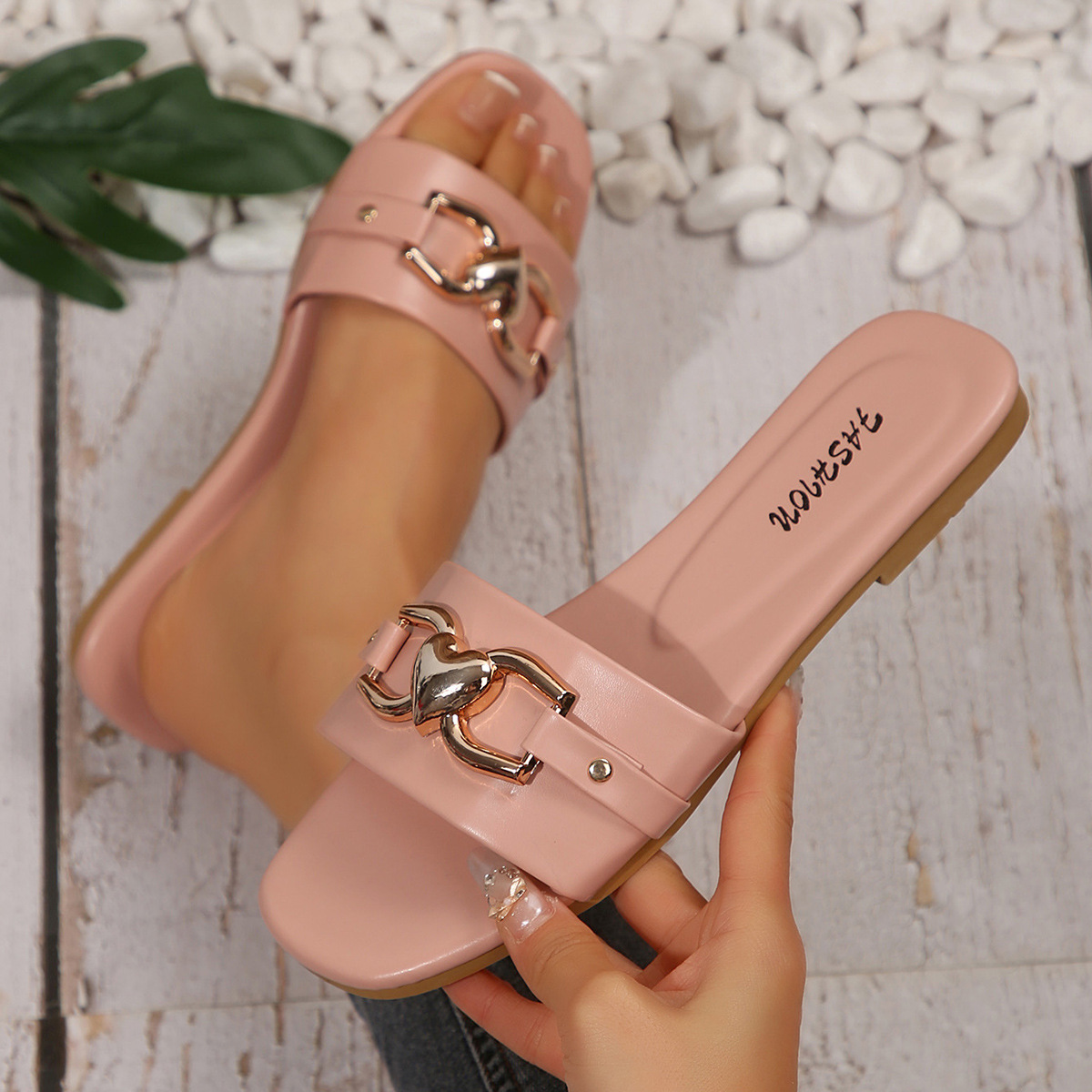 Sandalias Planas de Punta Cuadrada con Corazón de Cuero Sintético Decorativas para Uso Casual
