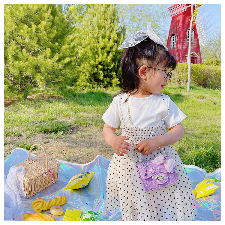Girl'S Cloth Flower Bow Knot Cute Sequins Pearls Square Lock Clasp Crossbody Bag display picture 39