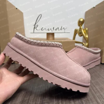 In-Stock 25 New Styles of Fur Slippers Unisex, Integrated Fur Snow Boots with Plush Lining, Thickened Versatile Outdoor Wear, Warm In-Stock 25 New Styles of Fur Slippers Unisex, Integrated Fur Snow Boots with Plush Lining, Thickened Versatile Outdoor Wear, Warm