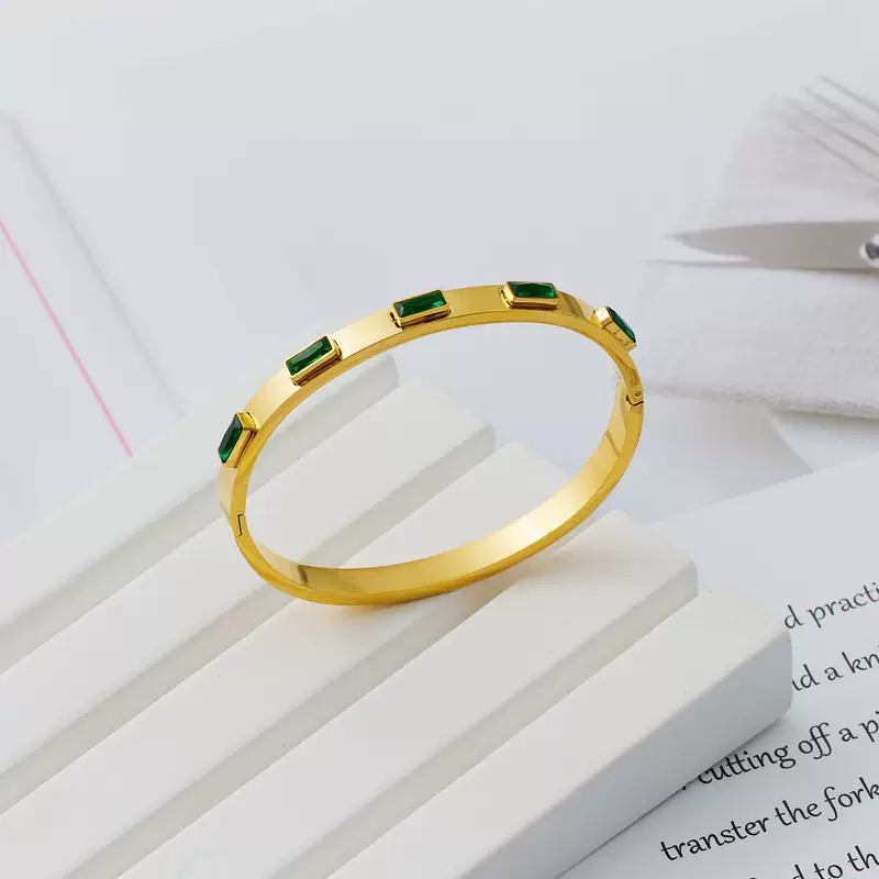 Bracelet stainless steel, golden accessory, does not fade, light luxury style, simple and elegant design, (Cross-border trading), high-quality style, wholesale