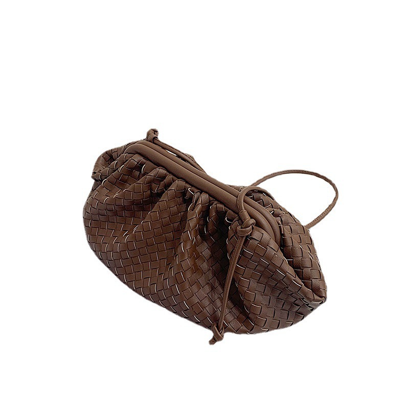 Bolso de hombro de cuero suave de alta gama, estilo nube tejido a mano transfronterizo, novedad de invierno 2025, para mujer, bandolera de moda