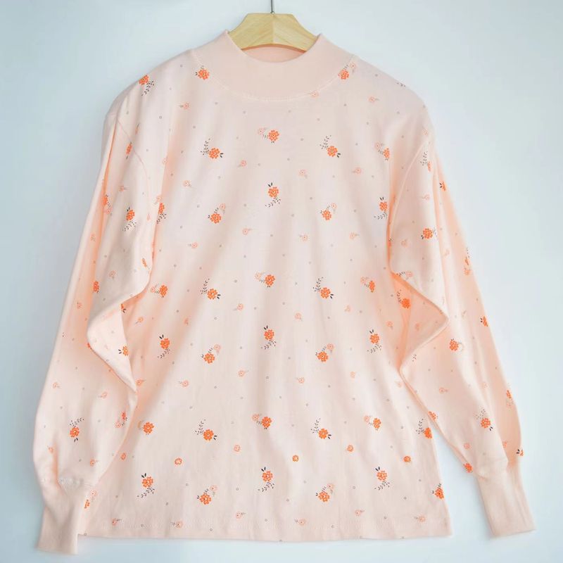 中高年のお母さんの秋の服の女性の純綿は綿のセーターの老人の中で高い襟の保温の綿の下着のワンピースの上着を肌着します。|undefined