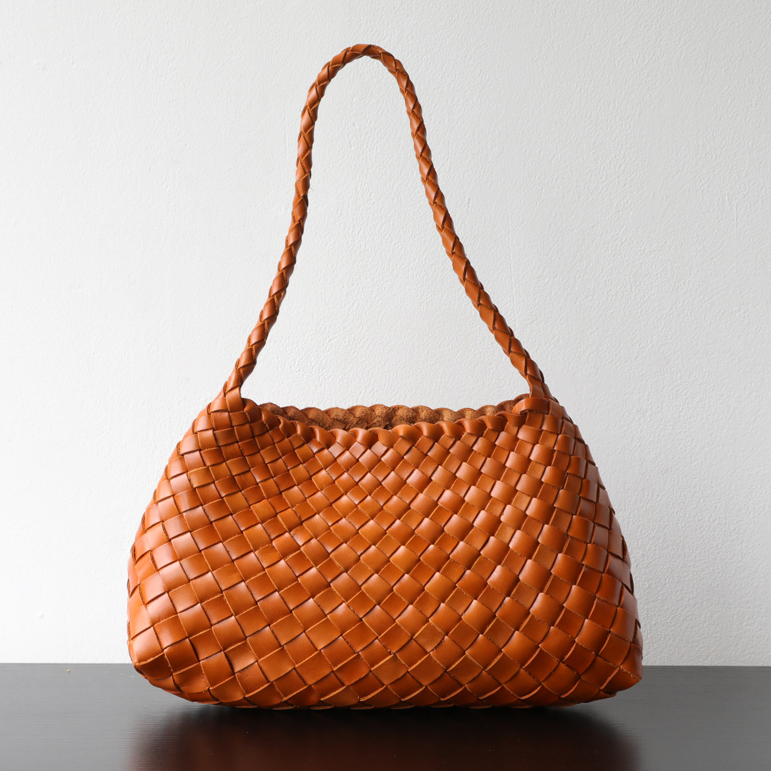 Niche Luxury Hand-Woven Top Grain Cowhide Leather French Vintage Basket Bag Genuine Leather Handbag Underarm Bag - Thumbnail 7