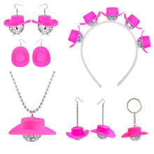 �羳��˹�ƶ��h��ɫţ��ñ�D����ĵ���˚W�����R�d���Ů�Ʒ