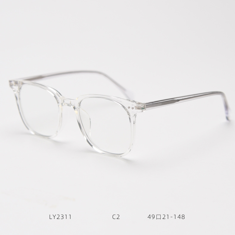 Fashionable Square Eyewear Frames For Students And Unisex Style_voghion.com