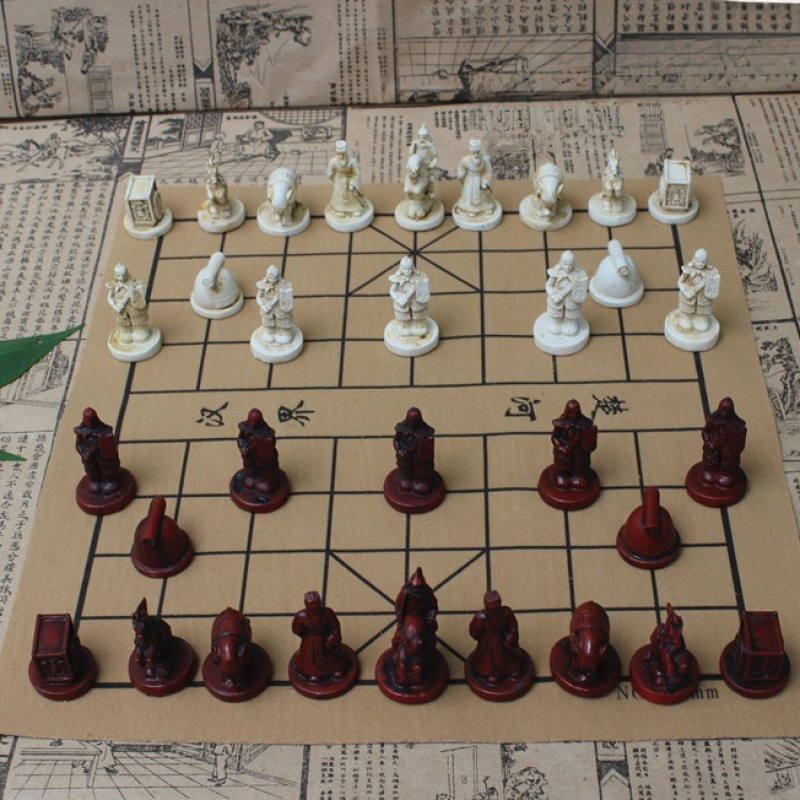 复古立体中国象棋PU皮革棋盘树脂兵马俑中国象棋人物棋子亲子礼物