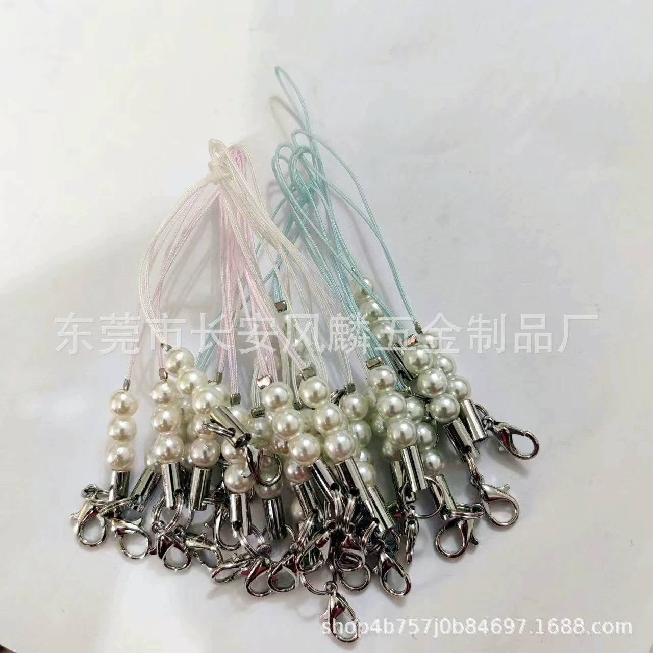 Цвет вышитый бисером мобильный телефон талреп Перл нейлон веревка ювелирные изделия висит веревку может быть оснащен колоколом ключ кольцо омара застежка