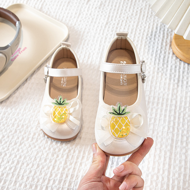 Zapatos de princesa de arco de niñas 2025 otoño nuevos zapatos de cuero suaves para niños zapatos de baile de niñas image 5