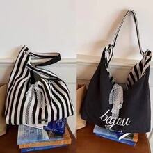�l�y��������Ů����С����ĸ�μ���p��W�����ش����������A16