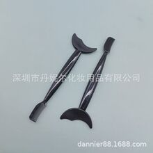 新手画眼线辅助神器多功能月牙挡板美妆工具涂眼影刷化眼妆眉梳刷