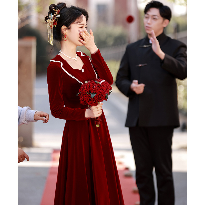 Wine Red toast dress bride high-grade velvet back-to-door dress square collar small wedding engagement dress dress