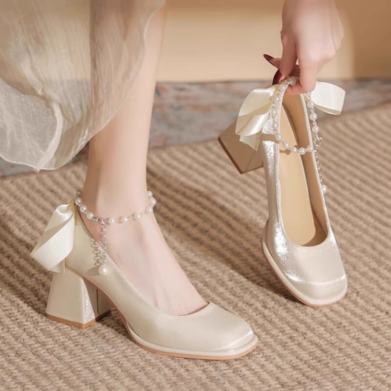 French-Style Chunky Heel Single Shoes for Women, Medium Heel Bridesmaid Apricot Mary Jane Wedding Shoes, Bride Cheongsam High Heels, Wedding Dress Comfortable Shoes