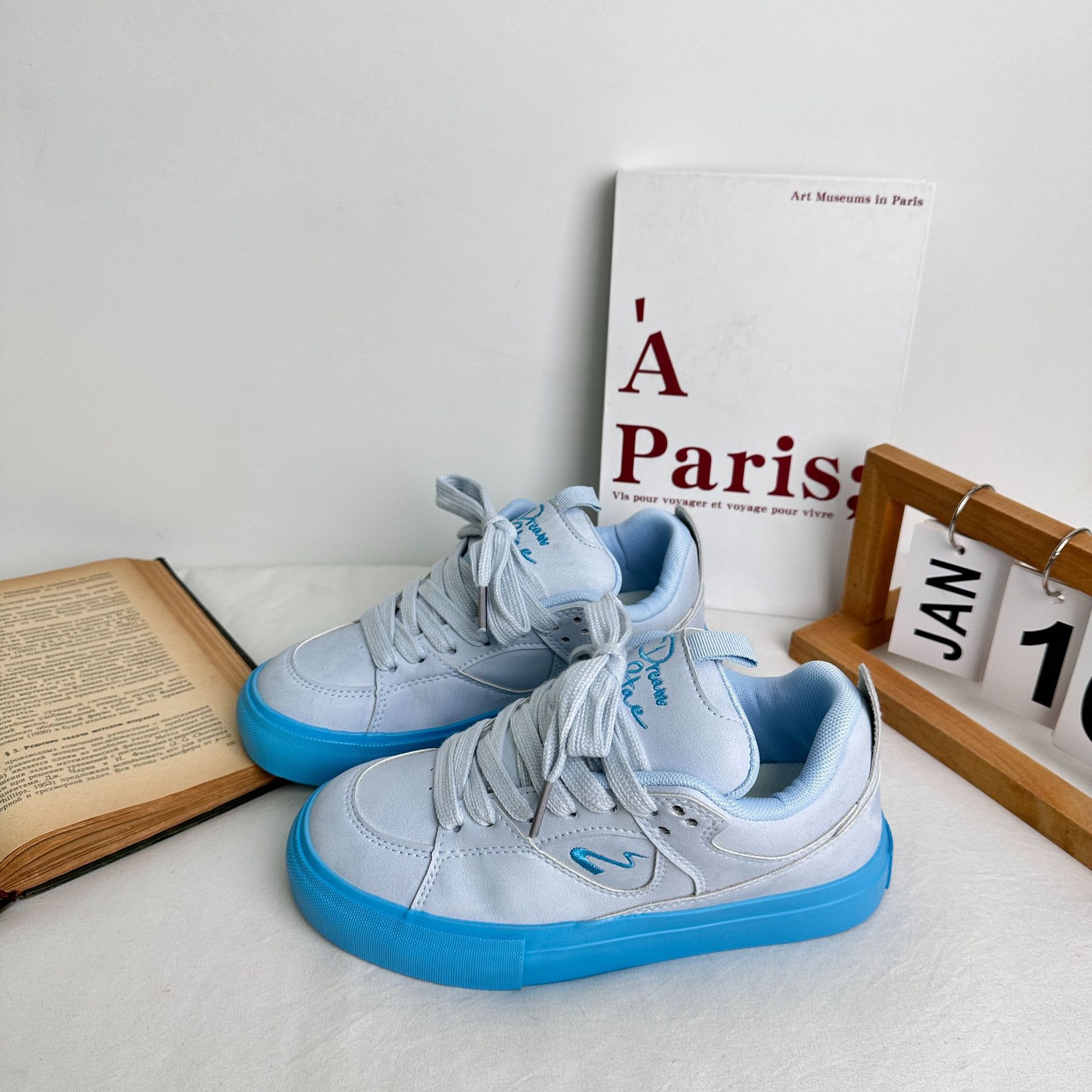 Yuanbo 2025 primavera nuevas zapatillas de deporte para estudiantes zapatos de skate para mujer versión coreana de zapatos gruesos de todo fósforo zapatos de lona para niños image 4