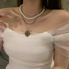 复古宫廷饰品巴洛克风轻奢小众浮雕头像珍珠叠戴多C项链锁骨链女