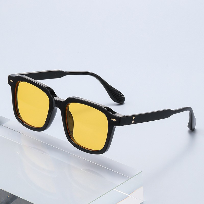 fashionable universal sunglasses for men and women