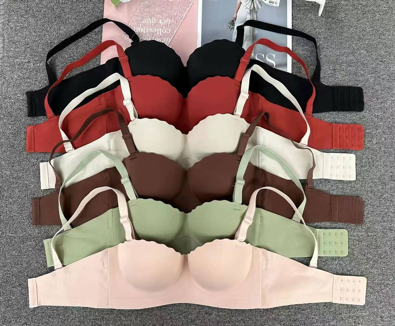 Nuevo estilo de verano brillante sin marcas cómodas ropa interior brillante sexy desnudo sujetador contra el pecho contra la caída del sujetador