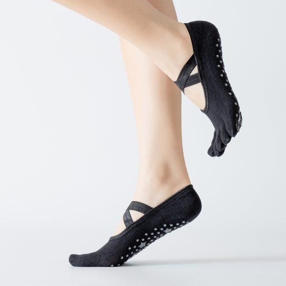 [Factory direct supply] new strap five-toe yoga socks non-slip star glue cross-border hot Pilates socks