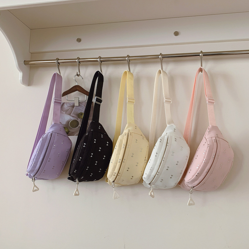 Forest-Style Fresh and Simple Chest Bag for Boys and Girls, Solid Color with Rivets and Bowknot, Baby Travel Coin Purse, New Children's Waist Bag