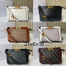 ���Q�����¿��Ʒ�|����С����ӡ����gƴ����朕r�Іμ�б��Ů��