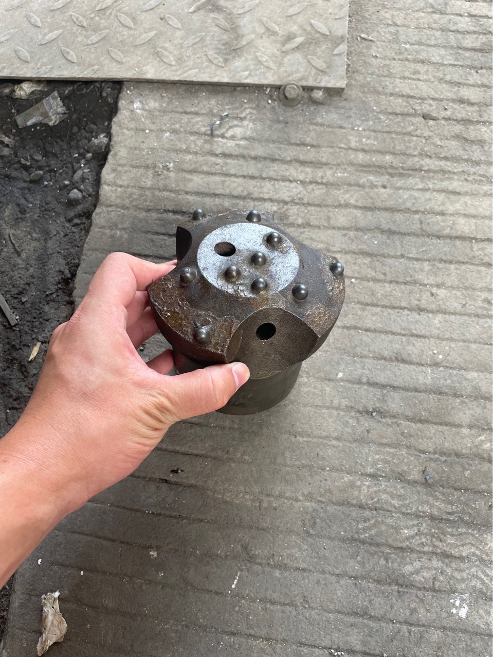 76孔-115锚杆球齿钻头，孔108 -140锚杆球齿钻头 螺纹型