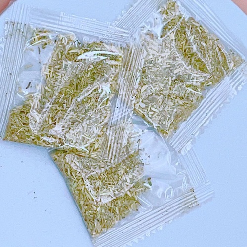 Mint bag cat scratcher accessory catnip powder Millettia species powder bagged mint powder cat's favorite