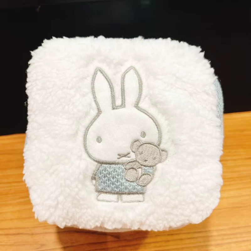 Мягкая игрушка Cubic Miffy зелёная вязаная