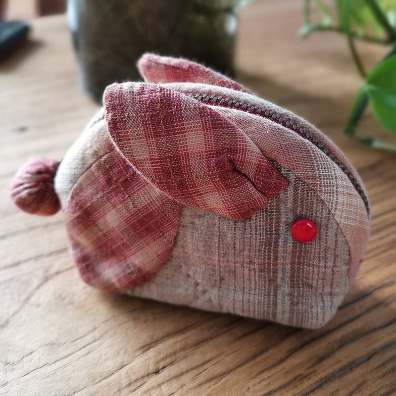 Nuevo bordado hecho a mano DIY bolsa de teléfono móvil de estilo europeo tridimensional bordado material de la tela paquete kit principiante