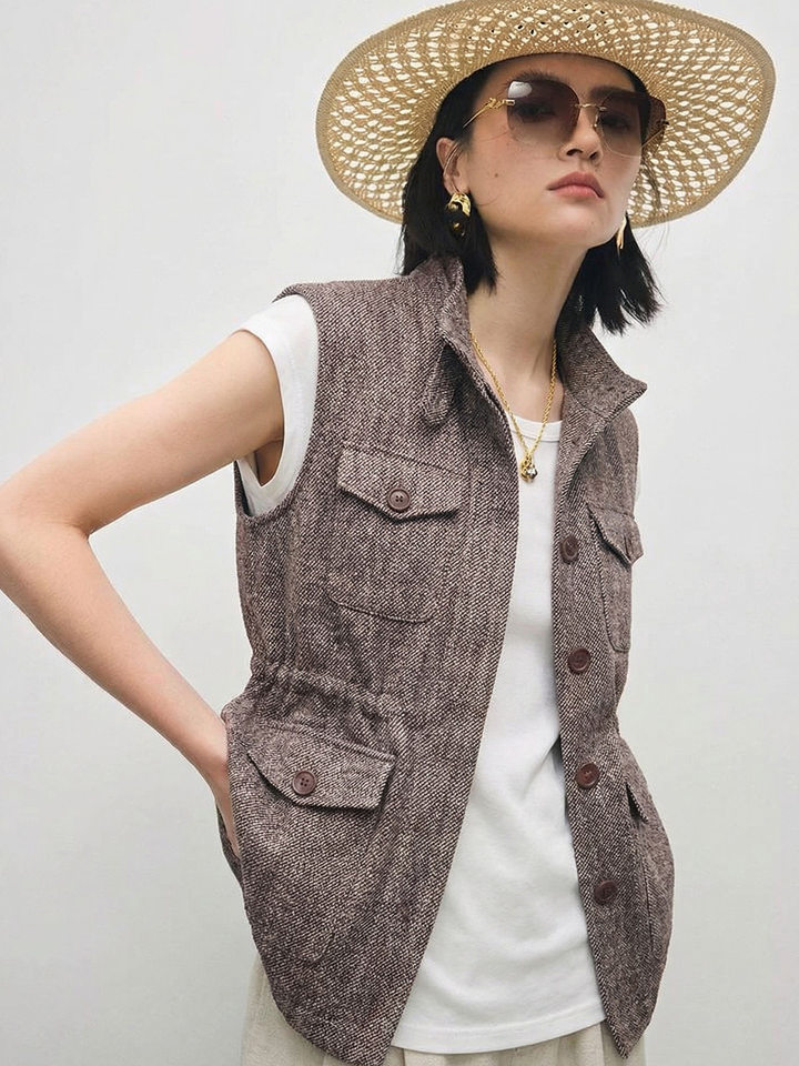 Áo gile nữ không tay cổ đứng chiết eo phong cách thanh lịch — Gỗ sồi màu nâu hoa